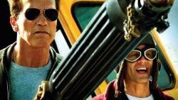 Schwarzenegger'in Geçit Yok filminden ilk fragman - İzle