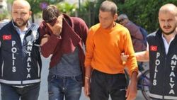 Öğretmen katilleri, kanlı kıyafetlerle bara gitmiş