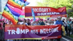 Brüksel'de Trump'a yoğun protesto