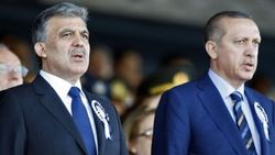 Cumhurbaşkanı Erdoğan'dan Abdullah Gül'e taziye telefonu