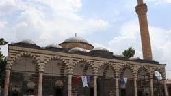PKK'lıların tahrip ettiği Fatih Paşa Camisi restore ediliyor