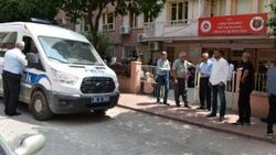Otobüs kapısına eteği sıkışıp sürüklenen kadın öldü