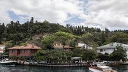 İstanbul Boğazı'ndaki 60 yalı satılmayı bekliyor