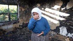 Sebahat Teyze'nin yanan evi tekrar yapılacak