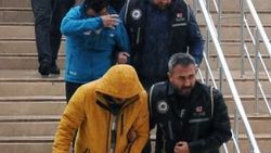 FETÖ’cüleri tekneyle kaçıran şebeke çökertildi