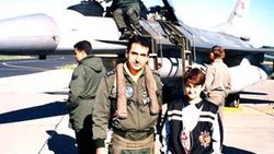 Yunanistan'dan şehit pilot için adım