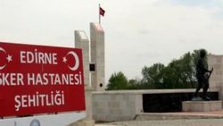 Edirne Şehitliği'ndeki masalar çalındı