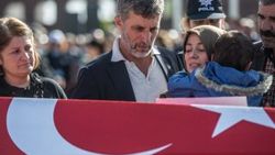 Şehit Kaymakam memleketi Sakarya'ya uğurlandı