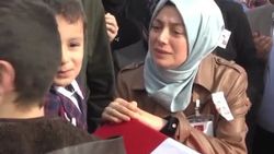 Şehit kaymakamın oğlunun sözleri duygulandırdı