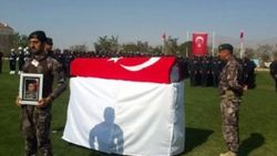 Helikopter kazasında şehit olan polise veda