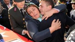 Cumhurbaşkanı Erdoğan şehidin ailesine ev yaptıracak