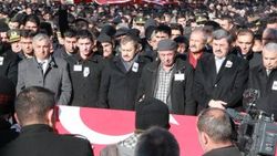 Fırat Kalkanı şehidi son yolculuğuna uğurlandı