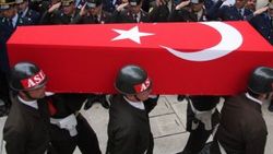 Çukurca'da bir asker şehit oldu