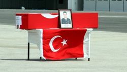 Şehit Teğmen Emre As'ın baba ocağında yas