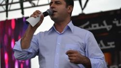 Demirtaş'tan IŞİD'e: Barbar it sürüsü