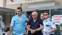 Hakan Şükür’ün babası hastaneye kaldırıldı