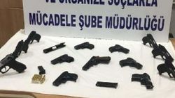 Eskişehir'de 13 tabanca ele geçirildi