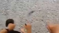 Şeytana taş yerine iPhone gitti