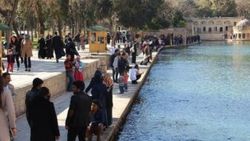 İnternete ilan verip Balıklıgöl’ü satılığa çıkarttı