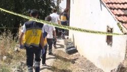 Evde elleri kelepçeli, ağzı bantlı olarak ölü bulundu