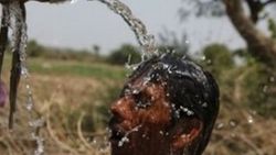 Hindistan'da sıcaklıklar yüzlerce kişinin ölümüne neden oldu