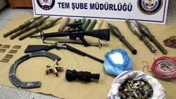 Siirt'te bir evde PKK cephaneliği ele geçirildi