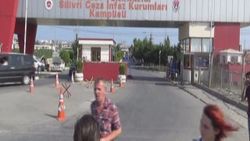 Darbe girişimi tutukluları ilk kez yakınlarıyla görüştü