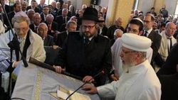 Sinagog açılışında Erdoğan için dua