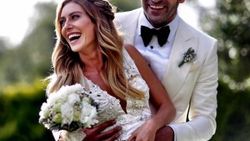 Kenan İmirzalıoğlu Sinem Kobal çifti mavi turda