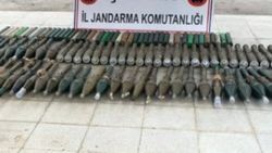 Şırnak'ta 120 roketatar ele geçirildi