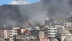 Şırnak'ta barikat ve hendekler tek tek imha ediliyor