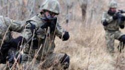 Şırnak'ta PKK'lılar ile askerler arasında çatışma