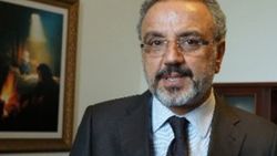 Sırrı Sakık: Hava Şehitleri Anıtı yıkılsın