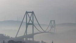 Sis İstanbul'da deniz ulaşımını felç etti