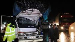 Sivas'ta zincirleme trafik kazası: 2 ölü 7 yaralı
