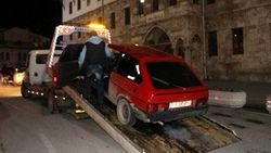 Sivas’ta polis bir gecede 20 aracı trafikten men etti