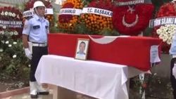Şehit polisin eşinden yürek burkan feryat
