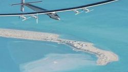 Solar Impulse Dünya turuna başladı