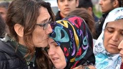 Somalı gençler Mizgin için yürüdü