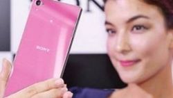 Sony'den pembe renkli Xperia telefon geliyor