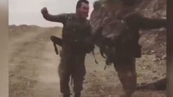 Mehmetçik 'Erik Dalı'yla stres attı