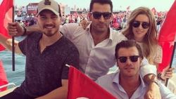 Kıvanç Tatlıtuğ Sinem Kobal'ı kibarca reddetti