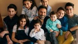 İzzet Yıldızhan dokuzuncu kez baba oldu