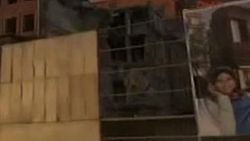 Beyoğlu'nda bir bina çöktü