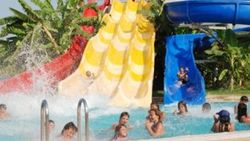 Antalya'da su parkı haftada bir gün kadınların olacak