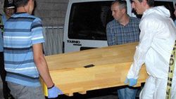 Suriyeli kiracısını boğazı kesilmiş halde buldu