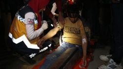 Iğdır'da kaçak göçmen taşıyan minibüs devrildi: 26 yaralı