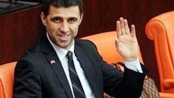 Ak Partili vekilden Hakan Şükür'e şok suçlama