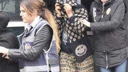Yaşlı erkekleri taciz edip cüzdanlarını çaldılar