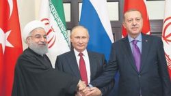 Tahran'da tarihi zirve